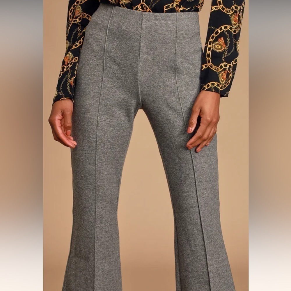 NWOT Lulu’s Brylee Heather Grey Marled Knit Trouser Pants - Picture 3 of 9